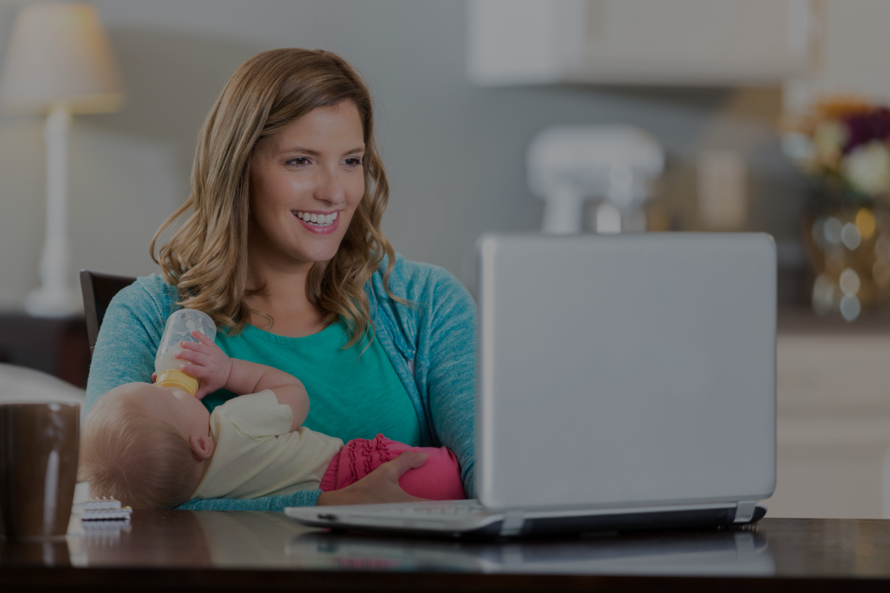 This mother is able to bank on her own time!